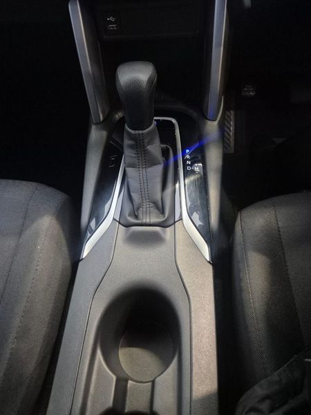 2022-Toyota-Corolla-Cross-18-XI_13