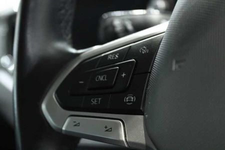 2024-Volkswagen-Polo-10-TSI-Life_16