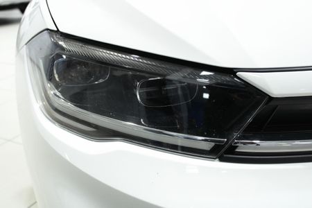 2024-Volkswagen-Polo-10-TSI-Life_8