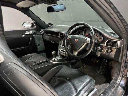 2006-Porsche-911-Carrera-4S-Auto_9