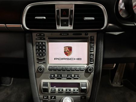 2006-Porsche-911-Carrera-4S-Auto_11