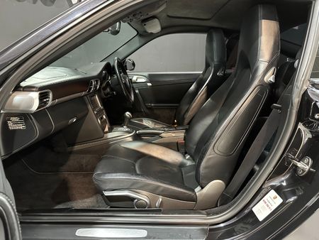 2006-Porsche-911-Carrera-4S-Auto_8