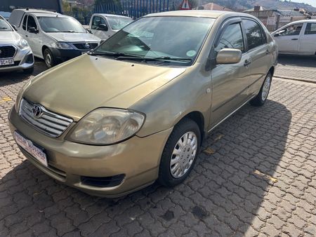 2004-Toyota-Corolla-160i-GLE-Auto_1