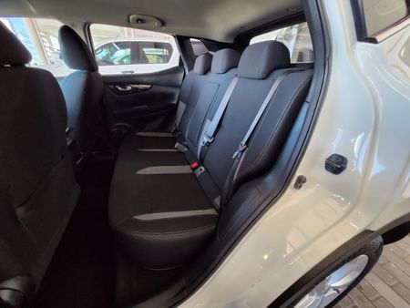 2018-Nissan-Qashqai-12T-Acenta-Tech_14