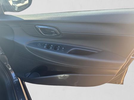 2026-Hyundai-i20-14-Premium-Auto_14