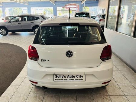 2021-Volkswagen-Polo-Vivo-16-Highline-5-dr_4
