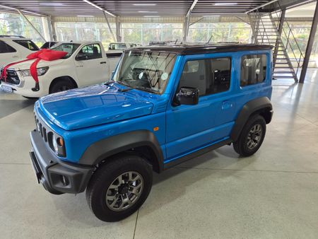 2025-Suzuki-Jimny-15-GLX-Auto_11