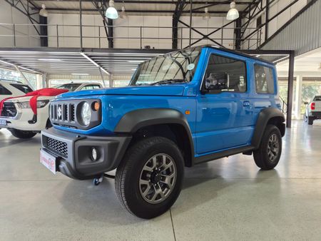 2025-Suzuki-Jimny-15-GLX-Auto_7