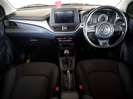 2026-Toyota-Starlet-15-XS-Auto_9