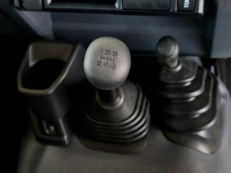 2026-Toyota-Land-Cruiser-79-28-GD-6-Double-Cab_23