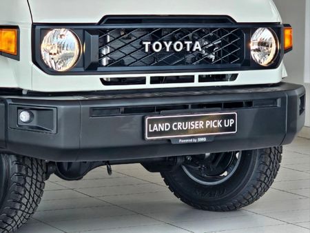 2026-Toyota-Land-Cruiser-79-28-GD-6-Double-Cab_3