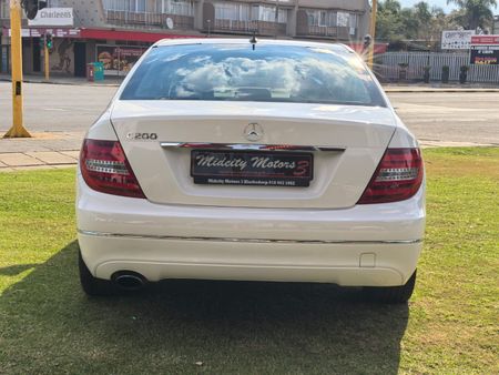 2012-Mercedes-Benz-C-Class-C-200-BE-Avantgarde-Auto_6