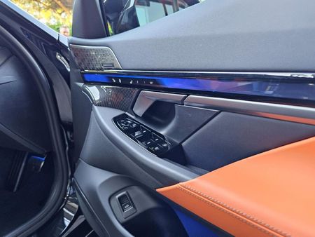 2026-BMW-M5_13