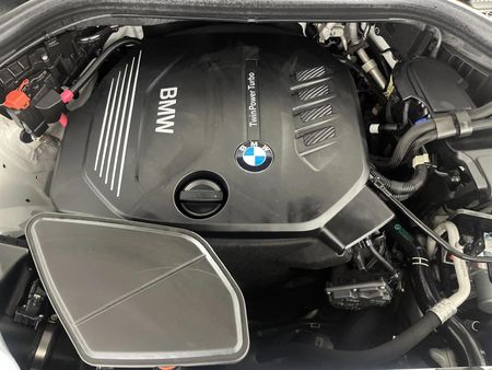 2022-BMW-X4-xDrive20d-M-Sport_13