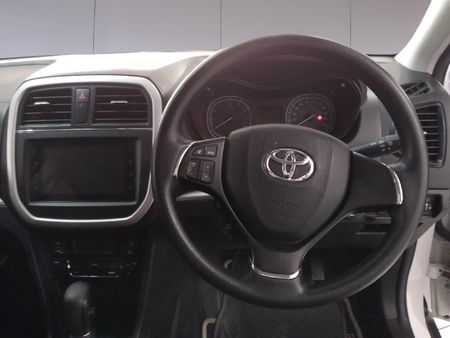 2022-Toyota-Urban-Cruiser-15-Xs-Auto_13