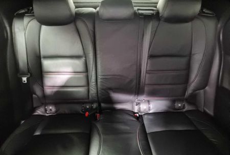 2020-Mazda-3-15-Active-5-dr_19