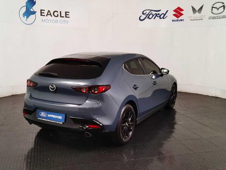 2020-Mazda-3-15-Active-5-dr_8
