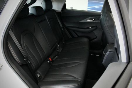 2026-Omoda-C5-15T-Luxury-X_13
