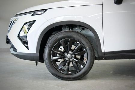 2026-Omoda-C5-15T-Luxury-X_4