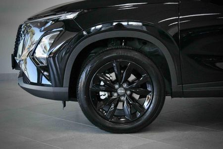 2026-Omoda-C5-15T-Luxury-X_4