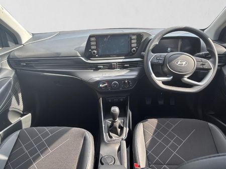 2026-Hyundai-i20-12-Premium_17