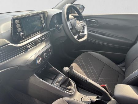 2026-Hyundai-i20-12-Premium_18