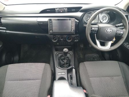 2021-Toyota-Hilux-24-GD-6-Raider-4x4-Single-Cab_5