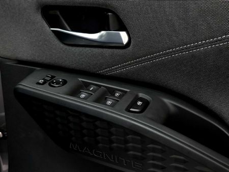 2026-Nissan-Magnite-10-Acenta_14