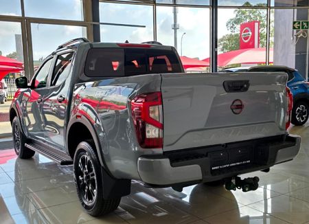 2026-Nissan-Navara-25-DDTi-PRO-2X-Auto-Double-Cab_9