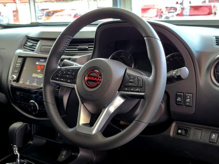 2026-Nissan-Navara-25-DDTi-PRO-2X-Auto-Double-Cab_17