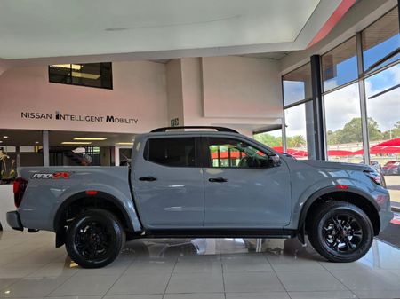 2026-Nissan-Navara-25-DDTi-PRO-2X-Auto-Double-Cab_8