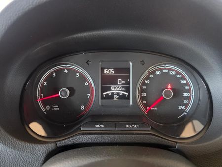 2025-Volkswagen-Polo-Vivo-14-Life_11