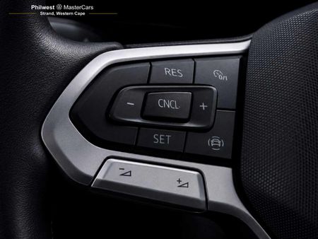 2024-Volkswagen-Polo-10-TSI_18