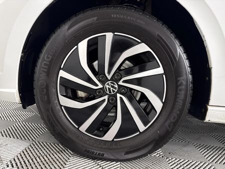 2025-Volkswagen-Polo-10-TSI_4