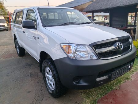 2009-Toyota-Hilux-25-D-4D_2