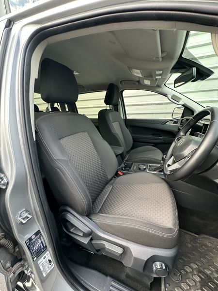 2025-Volkswagen-Amarok-20-TDI-125kW-4Motion-Life-Auto-Double-Cab_6