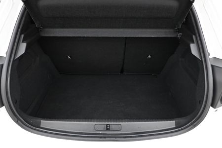 2022-Peugeot-208-12-Active_21