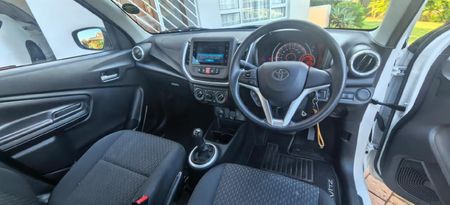 2025-Toyota-Vitz-10-XR_3