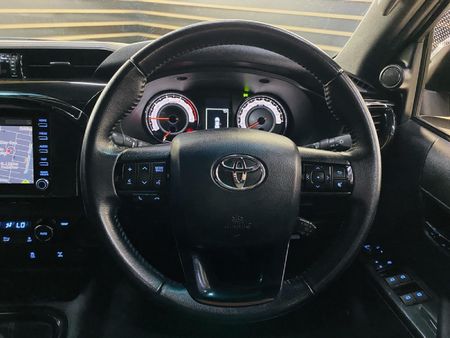 2019-Toyota-Hilux-28-GD-6-Raised-Body-Raider-Double-Cab_21