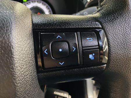 2019-Toyota-Hilux-28-GD-6-Raised-Body-Raider-Double-Cab_22