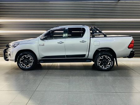 2019-Toyota-Hilux-28-GD-6-Raised-Body-Raider-Double-Cab_5