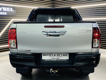2019-Toyota-Hilux-28-GD-6-Raised-Body-Raider-Double-Cab_7