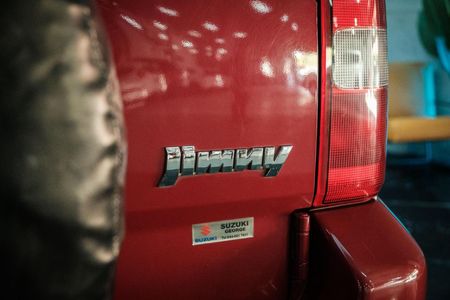 2014-Suzuki-Jimny-13_24