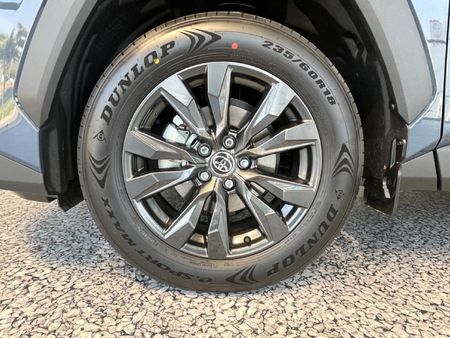 2026-Toyota-RAV4-25-GX-Hybrid-CVT-Auto-E-Four_17