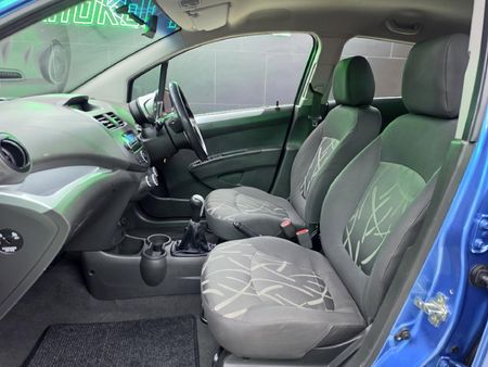 2014-Chevrolet-Spark-12-LS_14