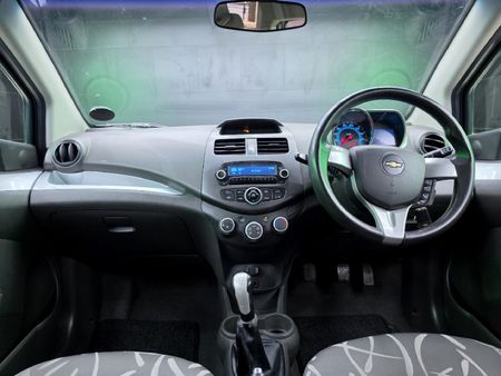 2014-Chevrolet-Spark-12-LS_7