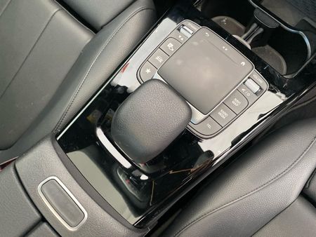 2021-Mercedes-Benz-A-Class-A-200-Auto_14