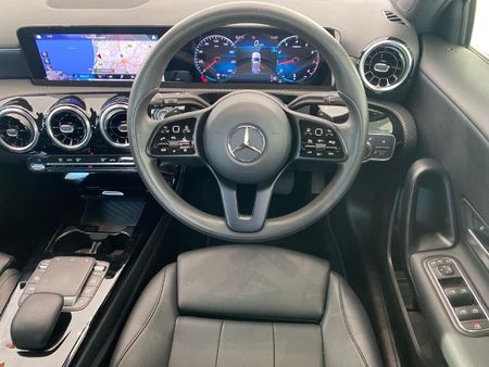 2021-Mercedes-Benz-A-Class-A-200-Auto_20