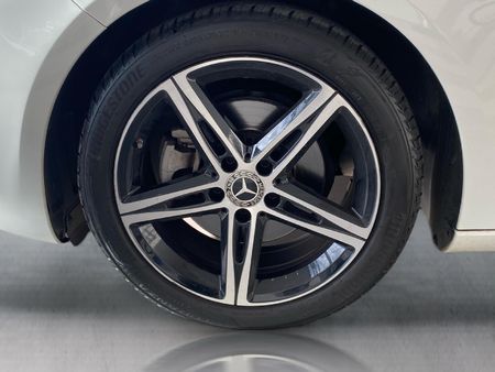 2021-Mercedes-Benz-A-Class-A-200-Auto_29