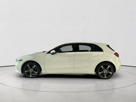 2021-Mercedes-Benz-A-Class-A-200-Auto_5
